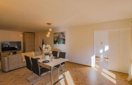 L'Ile-Rousse Apartment | Casa Isulana-Standing-Hyper Centre