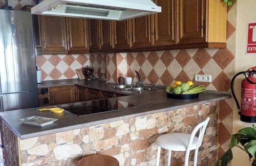 Torreblascopedro Cottage | Casa Jienense in the Sea of Olives (Pet Friendly)
