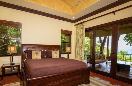 El Cerro House | Casa Julieta- Great Ocean Views, Convenient Location, Wildlife and Privacy