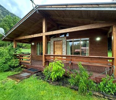 Pucon House | Casa junto a Ojos del Caburgua
