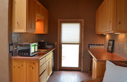 Arroyo Seco House | Casa Kachina and Guest House in Beautiful Los Altos Great Mountain Views