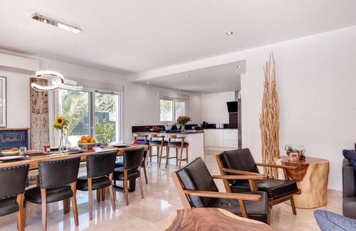 Javea Villa | Casa Kasi - Super modern luxury villa in a Balanese style