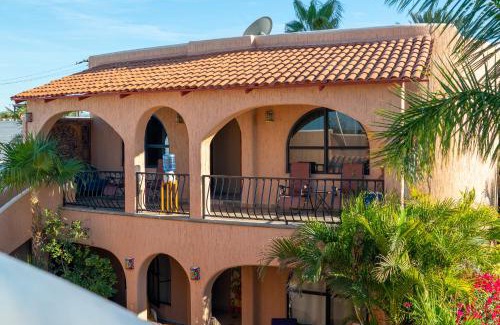 La Paz Bed & Breakfast | Casa Kootenay Waterfront Bnb
