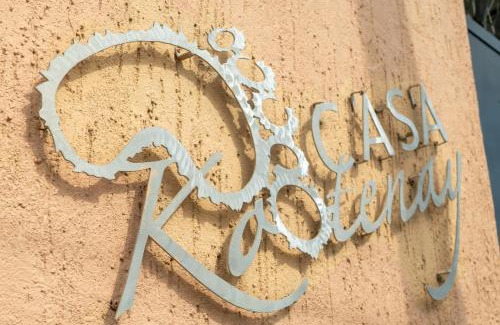 La Paz Bed & Breakfast | Casa Kootenay Waterfront Bnb
