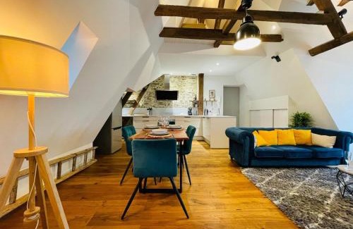 Downtown Angers Apartment | Casa : L'éclat de la Doutre
