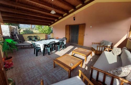 Iglesias Historic Centre Apartment | Casa L' Antico Ulivo