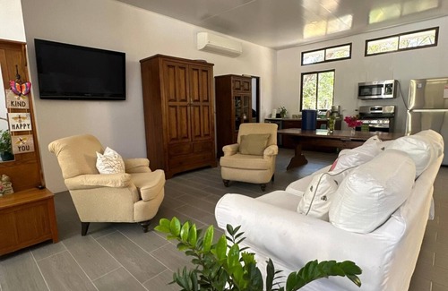 Matapalo House | Casa La Huerta - Pool and BBQ - Playa Grande - 7 people