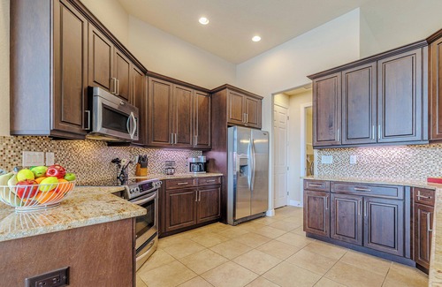 Pelican Villa | Casa La Raya: 3 BR, 2.5 BA Villa in Cape Coral, Sleeps 8