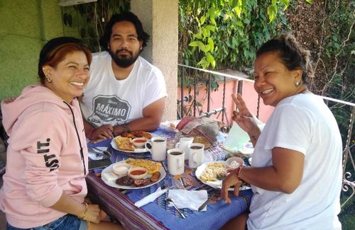 Antigua Guatemala Bed & Breakfast | Casa Landivar Hotel