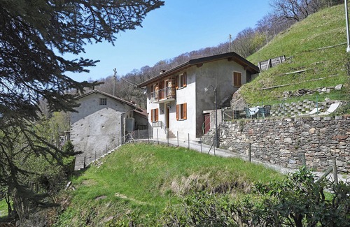 Valcolla House | Casa Lara