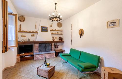 Valcolla House | Casa Lara - Happy Rentals