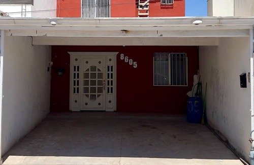 Juarez Municipality House | Casa las Torres in secure subdivision, close to the Consulate