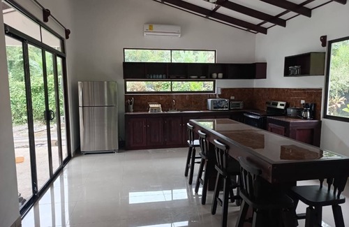 Cahuita House | Casa Lassie, private pool, high speed Wifi