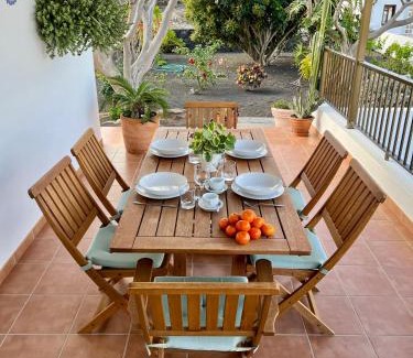 Yaiza House | Casa Lava