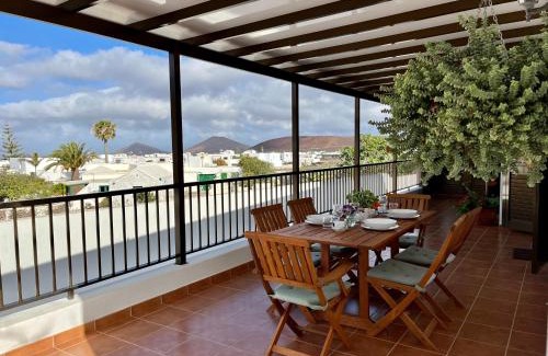 Yaiza House | Casa Lava