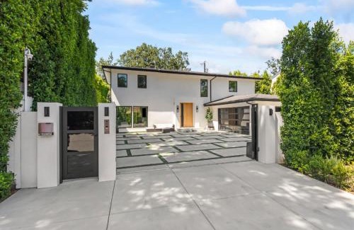 Encino Apartment | Casa Leona