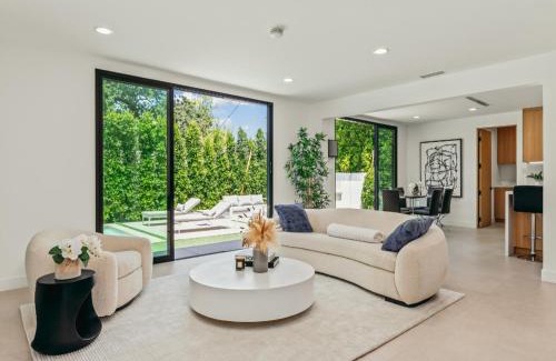 Encino Apartment | Casa Leona