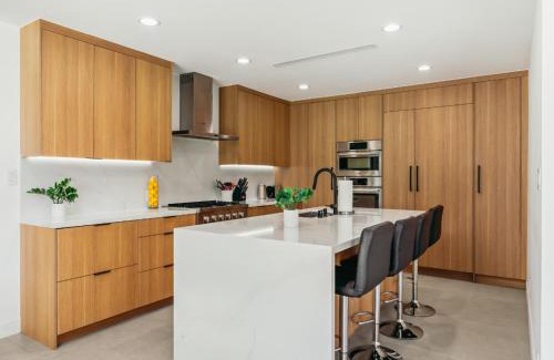 Encino Apartment | Casa Leona