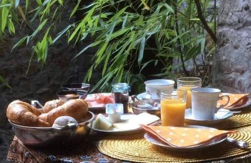 Breno Bed & Breakfast | CASA LEONE - Apartements im Alto Malcantone