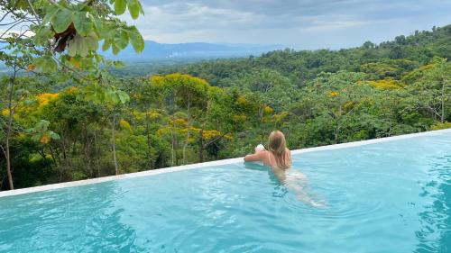 Valle Pura Vida Hotel | Casa Libertinn