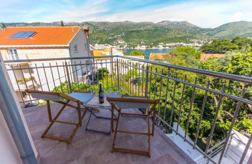 Zaton Apartment | Casa Lidia - Modern & Spacious & Few Steps to Beach & Breathtaking View