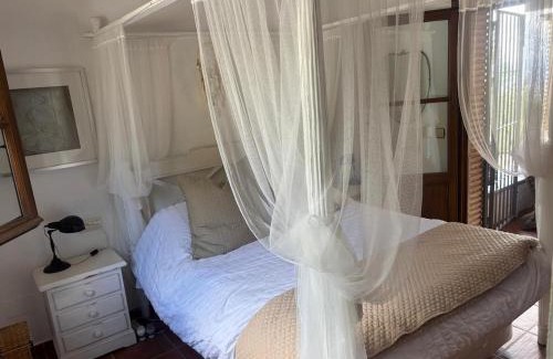 Alozaina Villa | Casa Liebre stylish comfort and tranquility with spectacular views