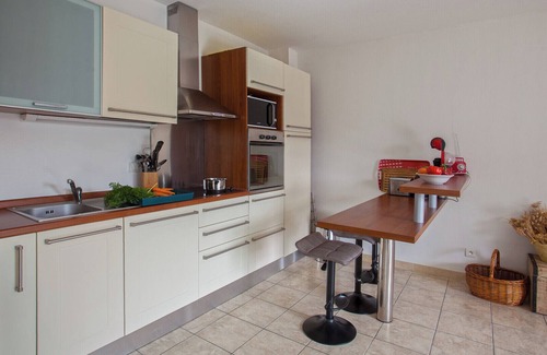 Calvi Apartment | Casa Linda, au calme avec jardin à 900 m plage port et centre de Calvi
