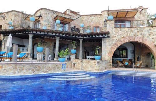 Club Deportivo House | Casa Lisa
