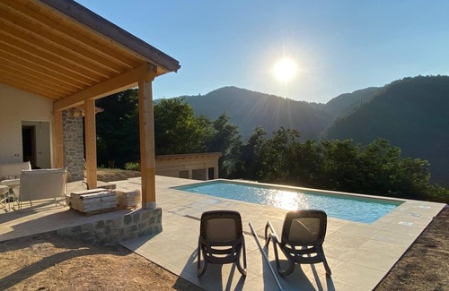 Casoli Villa | Casa Lolle. Stuning House with Pool