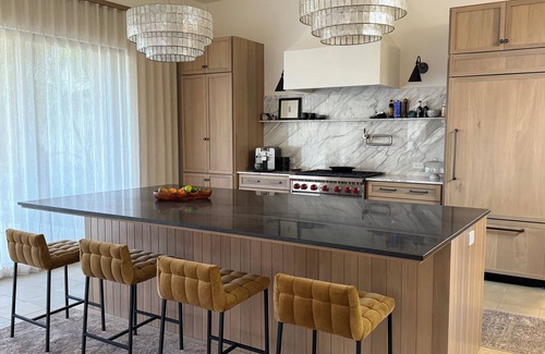 El Pescadero House | Casa Lobo - Private, luxury home in an exclusive beachfront neighborhood