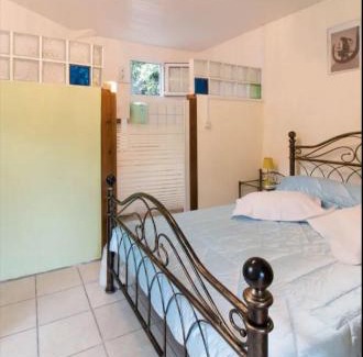 Case-Pilote Bed & Breakfast | Casa Lof