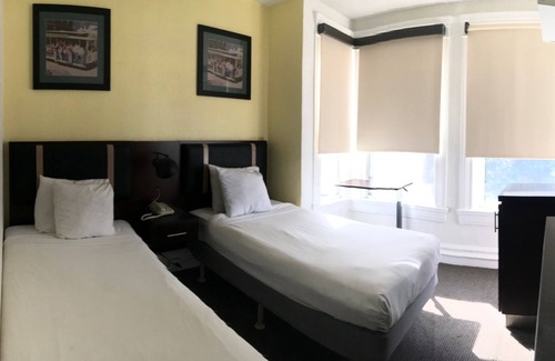 Western Addition Hotel | Casa Loma Hotel