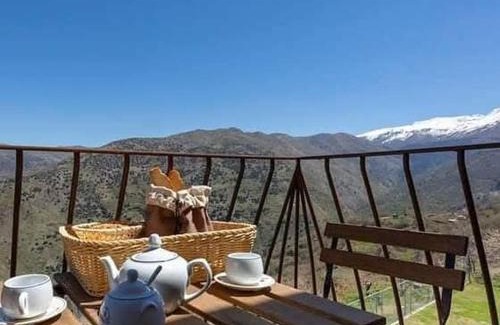 Guejar Sierra House | Casa Los Arbolitos