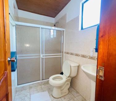Puerto Villamil House | Casa Los Delfines