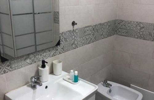 Quartieri Spagnoli Apartment | Casa Luisa