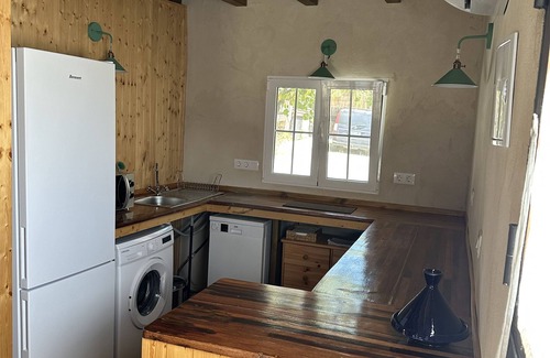 Bolonia Cottage | Casa Luna in Bolonia with garden and sea views. A space of peace and harmony.