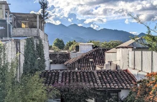 De Mexicanos House | Casa Mua