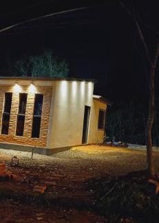 Encarnacion House | Casa M&T