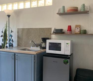 La Paz Apartment | Casa Madero #1, Central Studio Apartment 1 Block From Malecon
