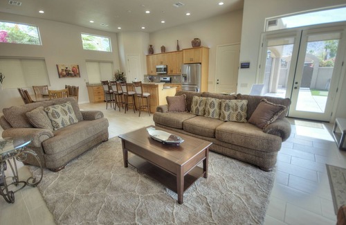 La Quinta Cove House | Casa Madrid – Private Mini Compound, Mountain Views, Pool/Spa, Walk to Hiking