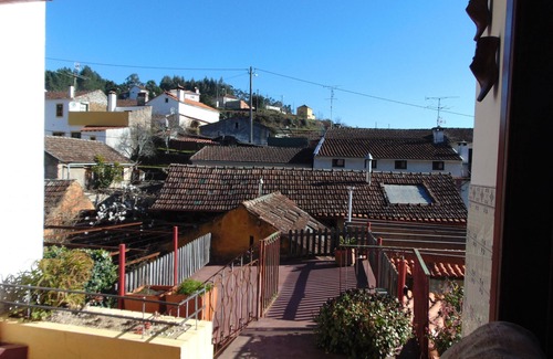 Agueda House | Casa Magnolia- Magnolia Cottage in the village of Carvoeiro