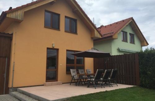 Frymburk House | Casa Maika