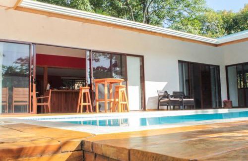 Manzanillo House | Casa Manzanillo Surf