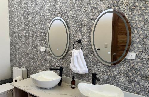 Cahuita House | Casa Manzano