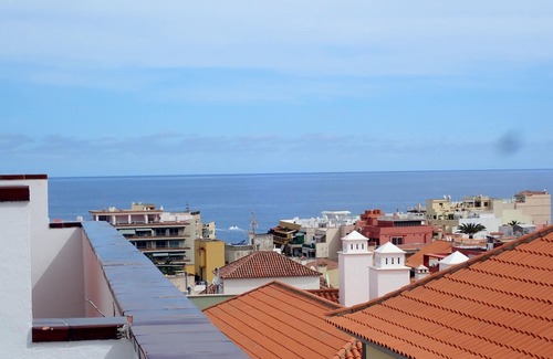 Puerto de la Cruz Apartment | Casa María Luisa - Terrace, wifi, and tranquility