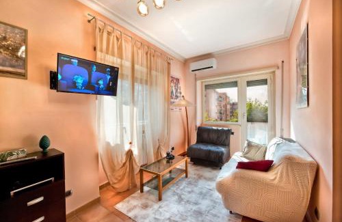Cinecitta Apartment | Casa Mari Metro A