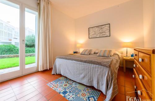 Cadaques House | Casa Maria Sol- jardín I vistas al mar I 4 habitaciones I parking I BBQ