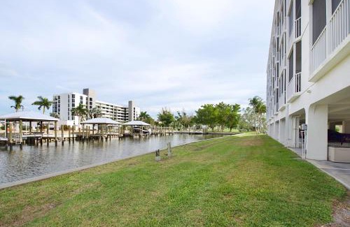 South Island Apartment | Casa Marina III - 711 by Sun Palace Vacations