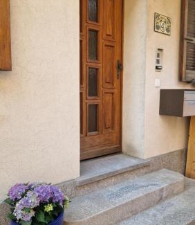 Arbedo-Castione Bed & Breakfast | Casa Martangelo