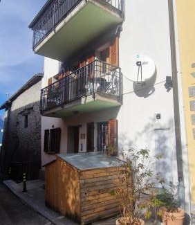 Arbedo-Castione Bed & Breakfast | Casa Martangelo